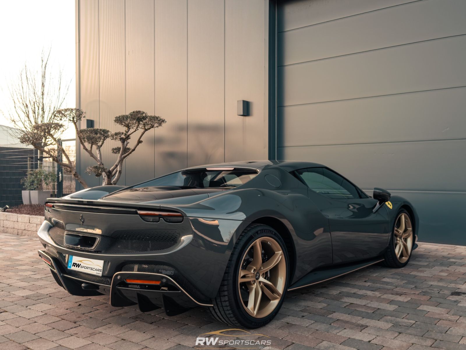 Fahrzeugabbildung Ferrari 296 GTB GTB DCT