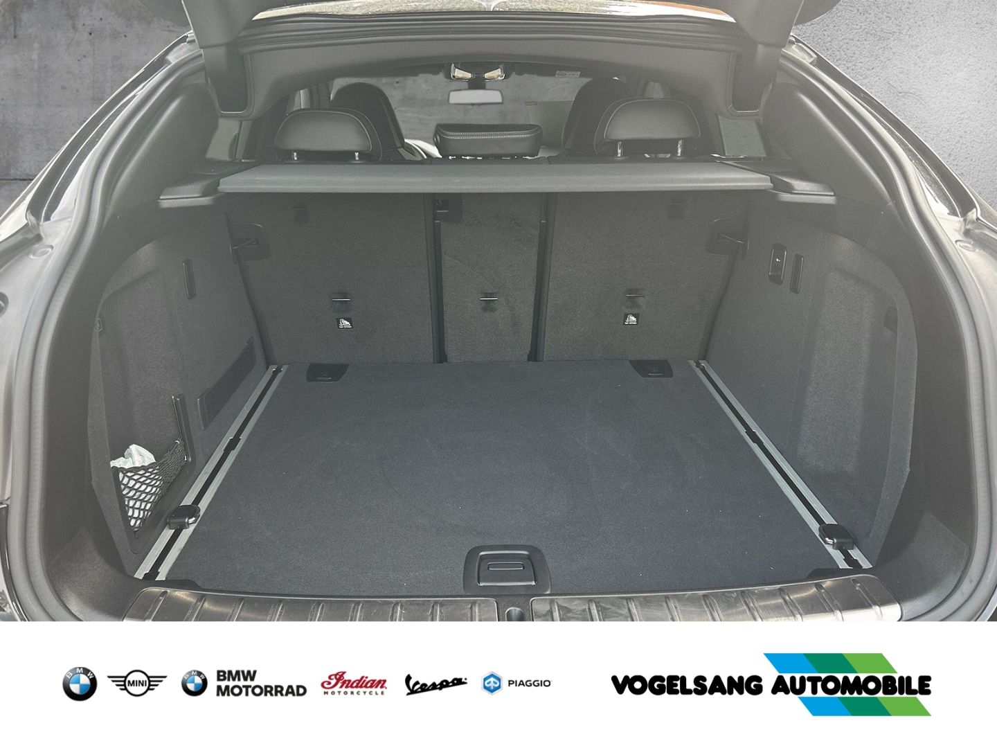 Fahrzeugabbildung BMW X4 M Competition Sportabgasanlage Pano Harman/Ka