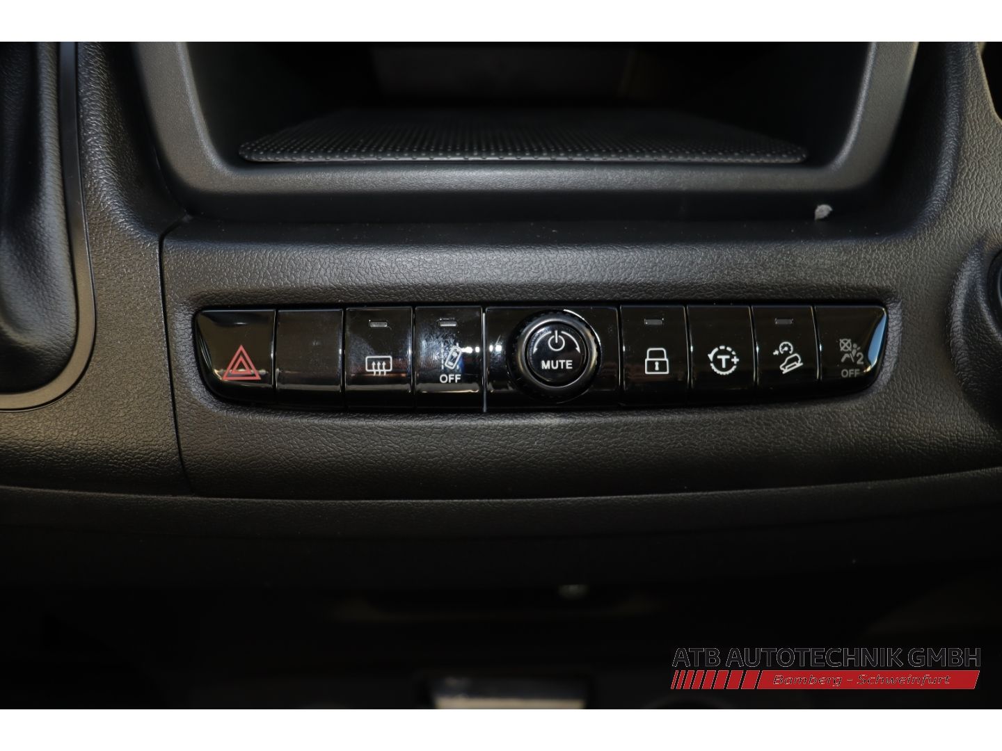 Fahrzeugabbildung Fiat Ducato serie-2 L3H2 Hochdach 2.2l Multijet3 8-AT