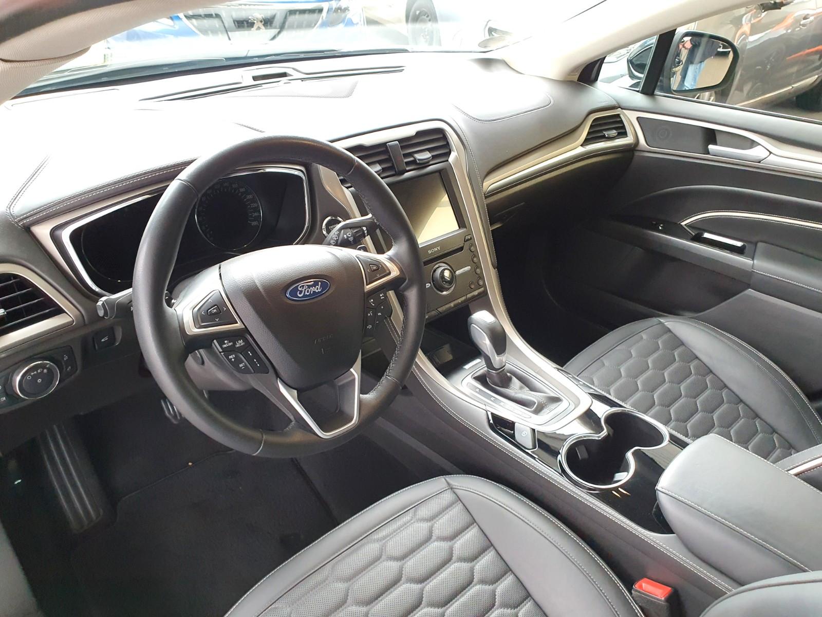 FORD MONDEO SW VIGNALE 2.0 TDCI 211ch BVA Sièges chauffants cuir Historique présent - 1ERE MAIN
