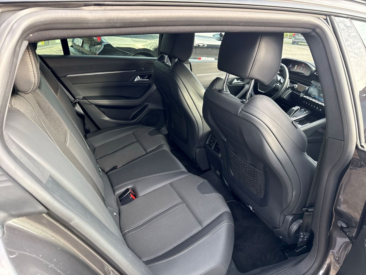 Fahrzeugabbildung Peugeot 508 SW GT Sportpaket Navi LED ACC El. Heckklappe