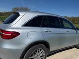 Mercedes-Benz GLC 350 d 4MATIC AMG Line Autom. AMG Line - silberne Mercedes-Benz GLC 350