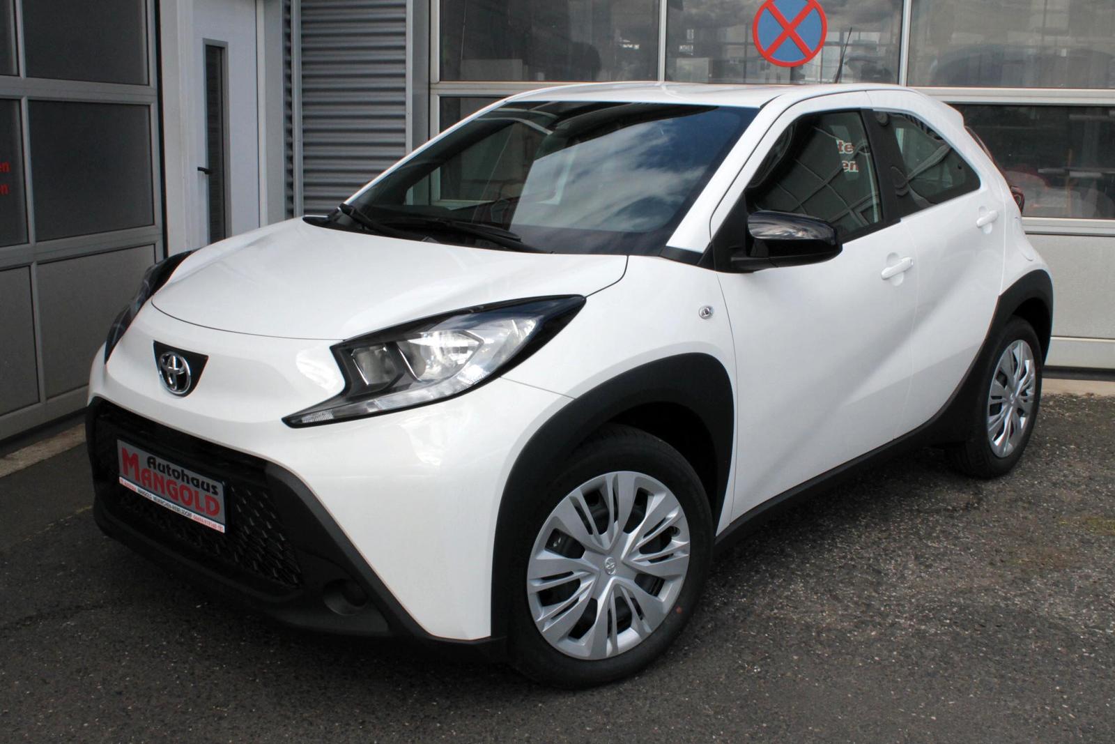 Toyota Aygo X Business Edition