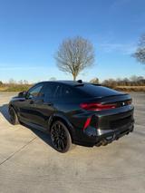 BMW X6 M Competition/DEUTSCH/BMW GARANTIE/ B&W/VOLL - gebrauchte BMW X6 M aus dem Jahr 2020