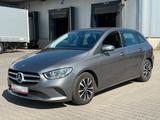 Mercedes-Benz B 180 Garantie Style*1.Hand*nur 21.000 Km*Kamera - Offers