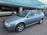 Skoda Octavia Combi Ambiente*Aut*Klima*Ahk*PDC - Skoda Octavia aus 2004