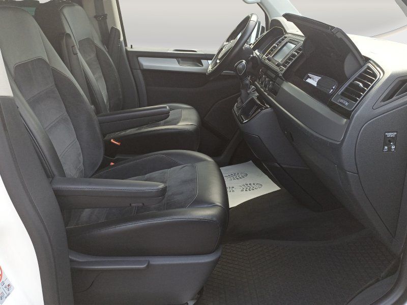 Fahrzeugansicht 17 Fahrzeugabbildung Volkswagen T6 2.0TDI 4Motion Multivan Generation Six DSG