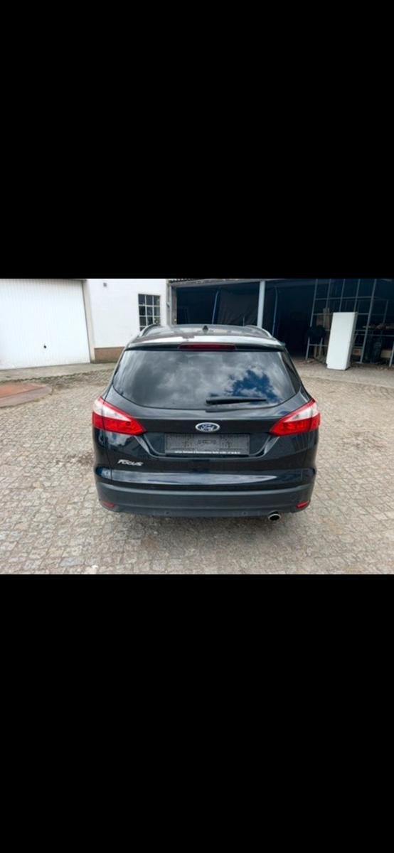 Ford Focus 2012 — photo 6