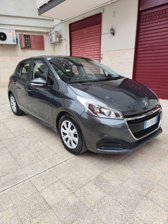 Image of Peugeot 208