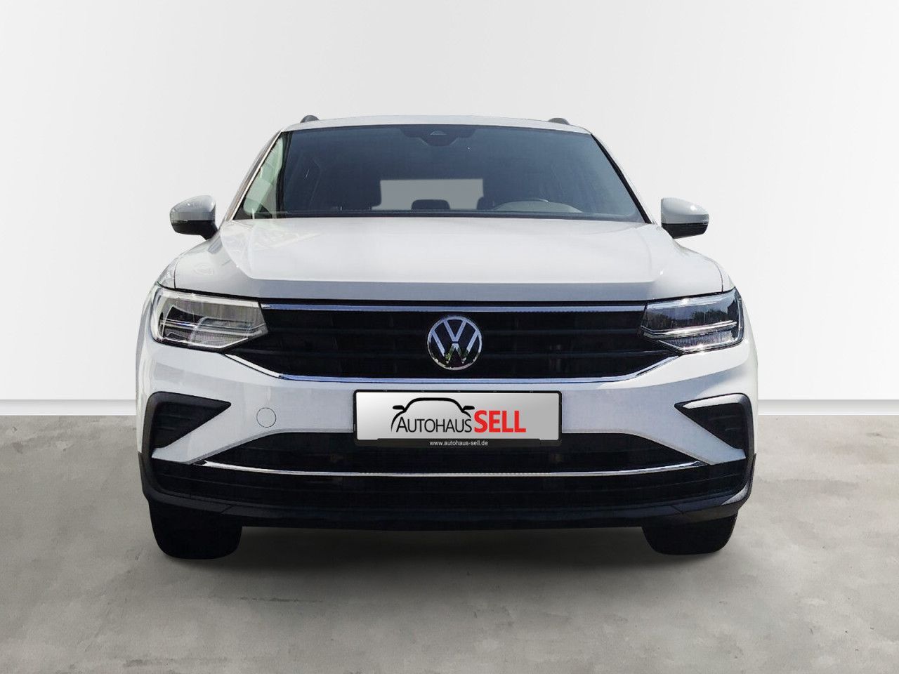 Fahrzeugabbildung Volkswagen Tiguan Life 1.4 eHybrid OPF 110 kW 6-Gang-DSG