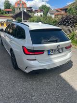 BMW 330i Touring M Sport Automatic M Sport - BMW 330 Gebrauchtwagen in München