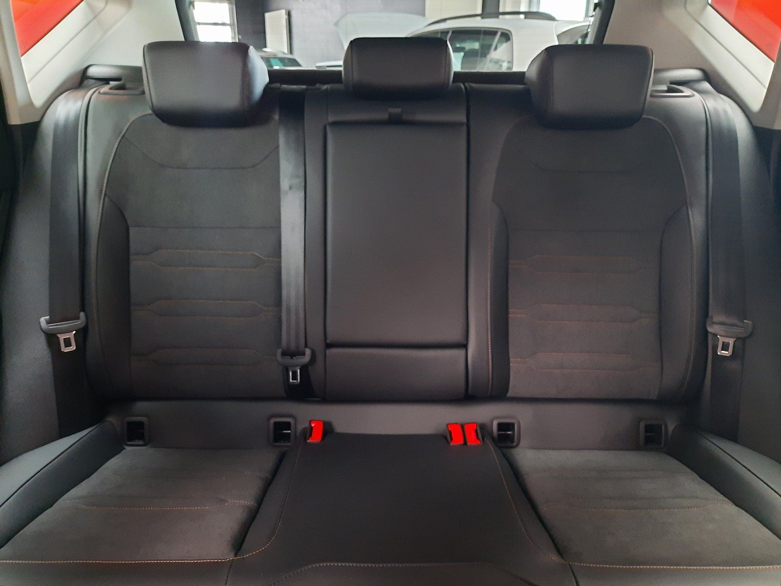 Fahrzeugabbildung CUPRA Ateca TSI 4x4 DSG *AHK*Cam*LED*Navi*PDC*Sitzhzg*