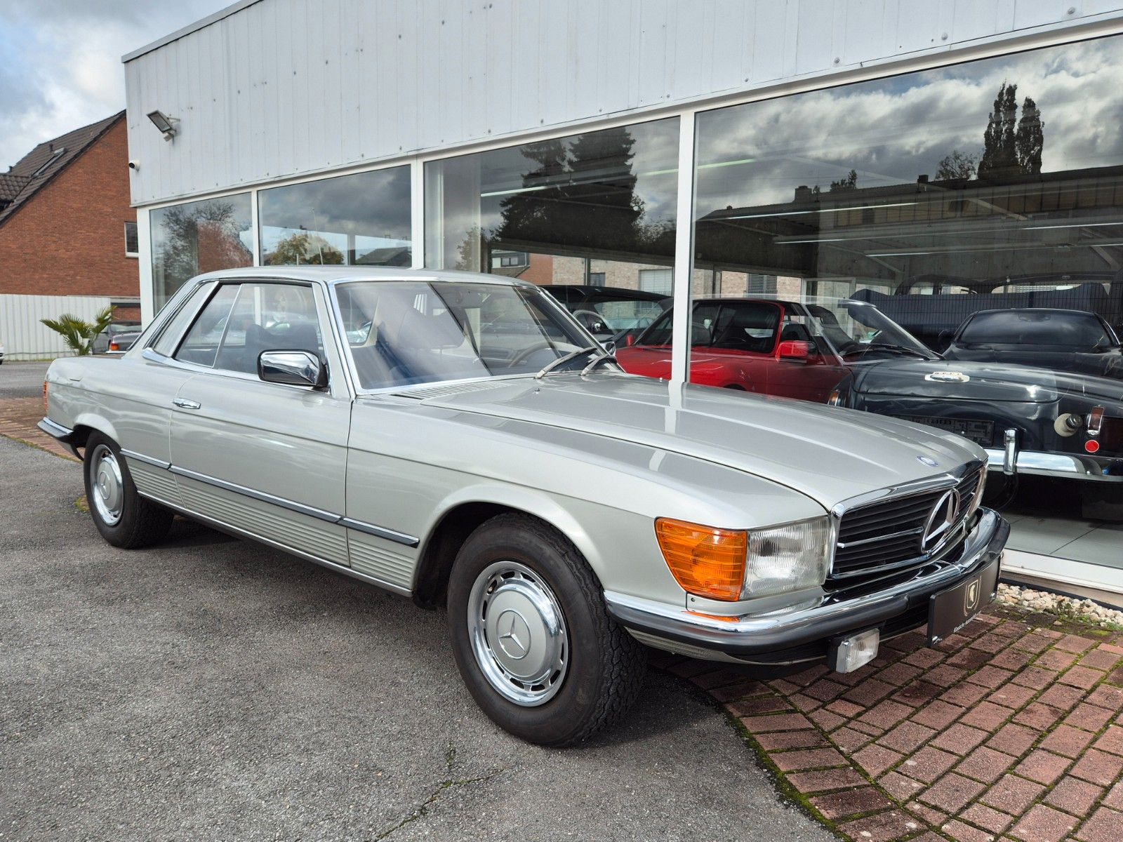 Fahrzeugabbildung Mercedes-Benz 450 SLC/1. Hand/Deutsch/Original 13.900 km!