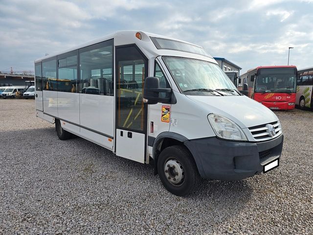 Iveco Aptineo  31 Sitzer Klima