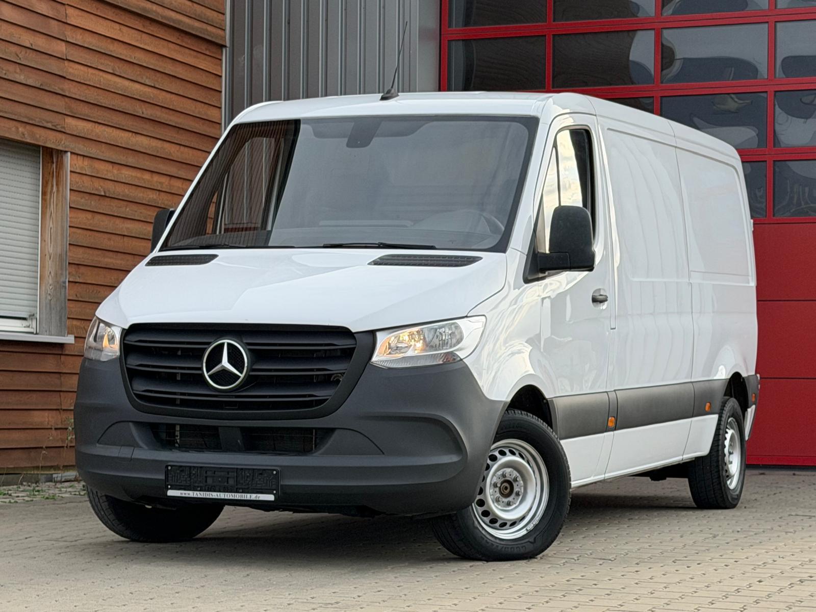 Mercedes-Benz Sprinter III Kasten 211 L2 Leder Kamera
