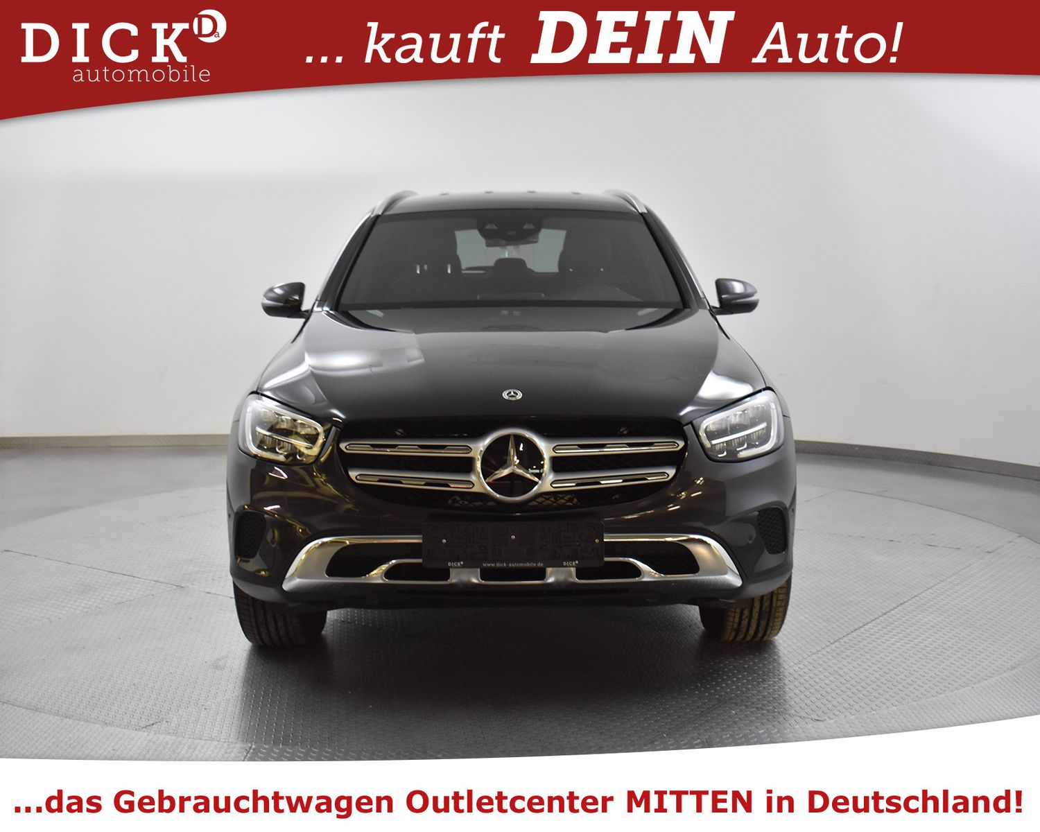 Fahrzeugabbildung Mercedes-Benz GLC 220d 4M AMG Line OFF ROAD+HEAD+ACC+LEDER+SHZ