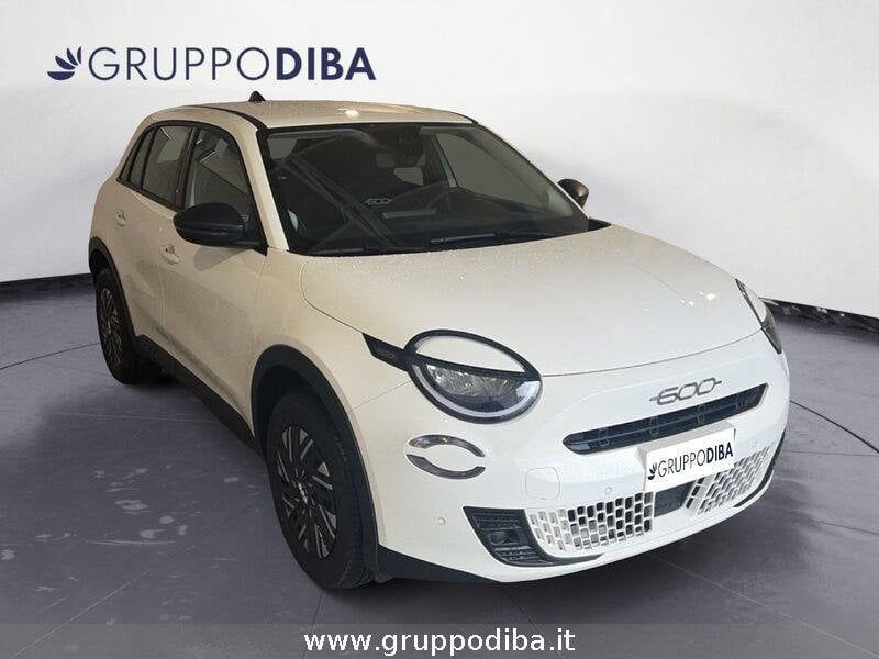 Fiat FIAT 600 Hybrid Pop 1.2 Hybrid 110cv imagem 3