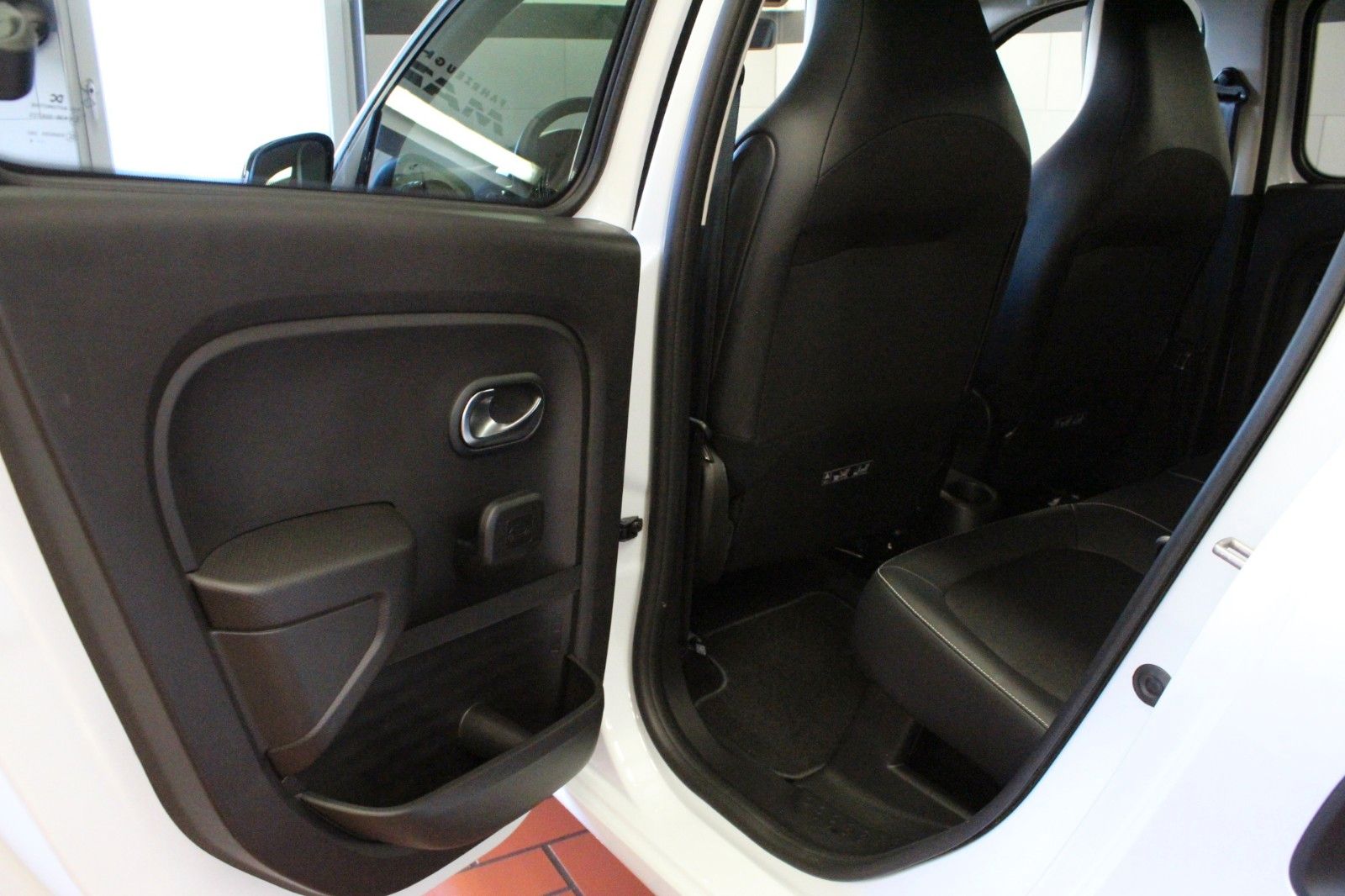 Fahrzeugabbildung Renault Twingo SCe 65 Urban Night *Easy Link*Sitzheizun*