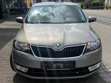 Skoda Rapid Elegance Automatik - gebrauchte Skoda Rapid aus dem Jahr 2013