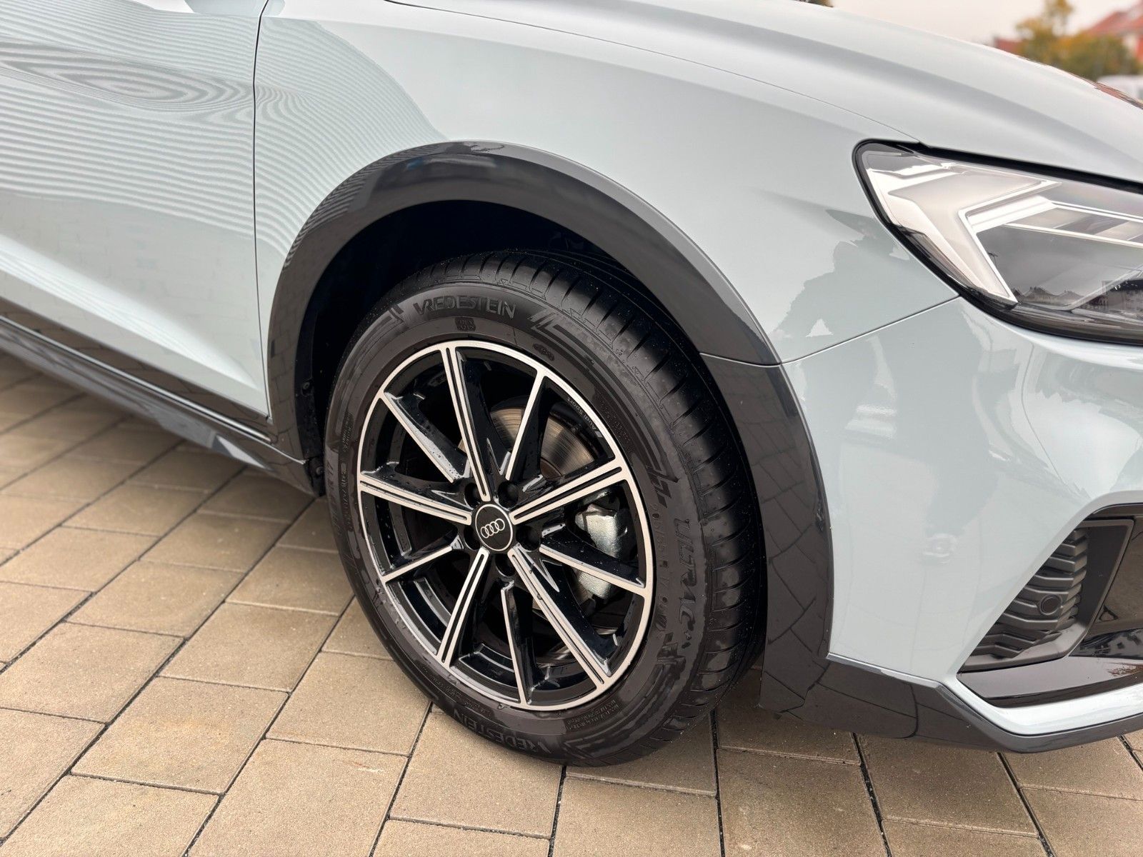 Fahrzeugabbildung Audi A1 allstreet 35 TFSI
