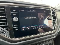 VW T-Roc 1.5 TSI DSG Style ACC PANO AHK PDC KAM 17