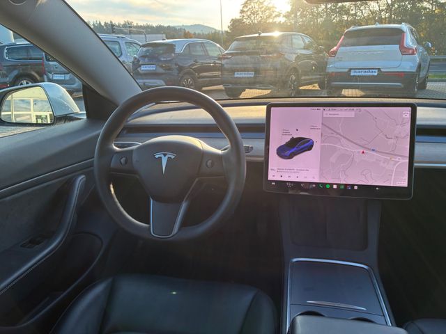 Fahrzeugabbildung Tesla Model 3 Long Range Dual AWD -Anhängerkupplung-
