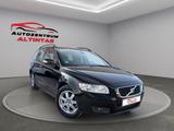 Volvo V50 Kombi 2.0 D*KLIMAAUT*SHZ*TÜV NEU*TEMPOMAT* - scheckheftgepflegte Volvo V50