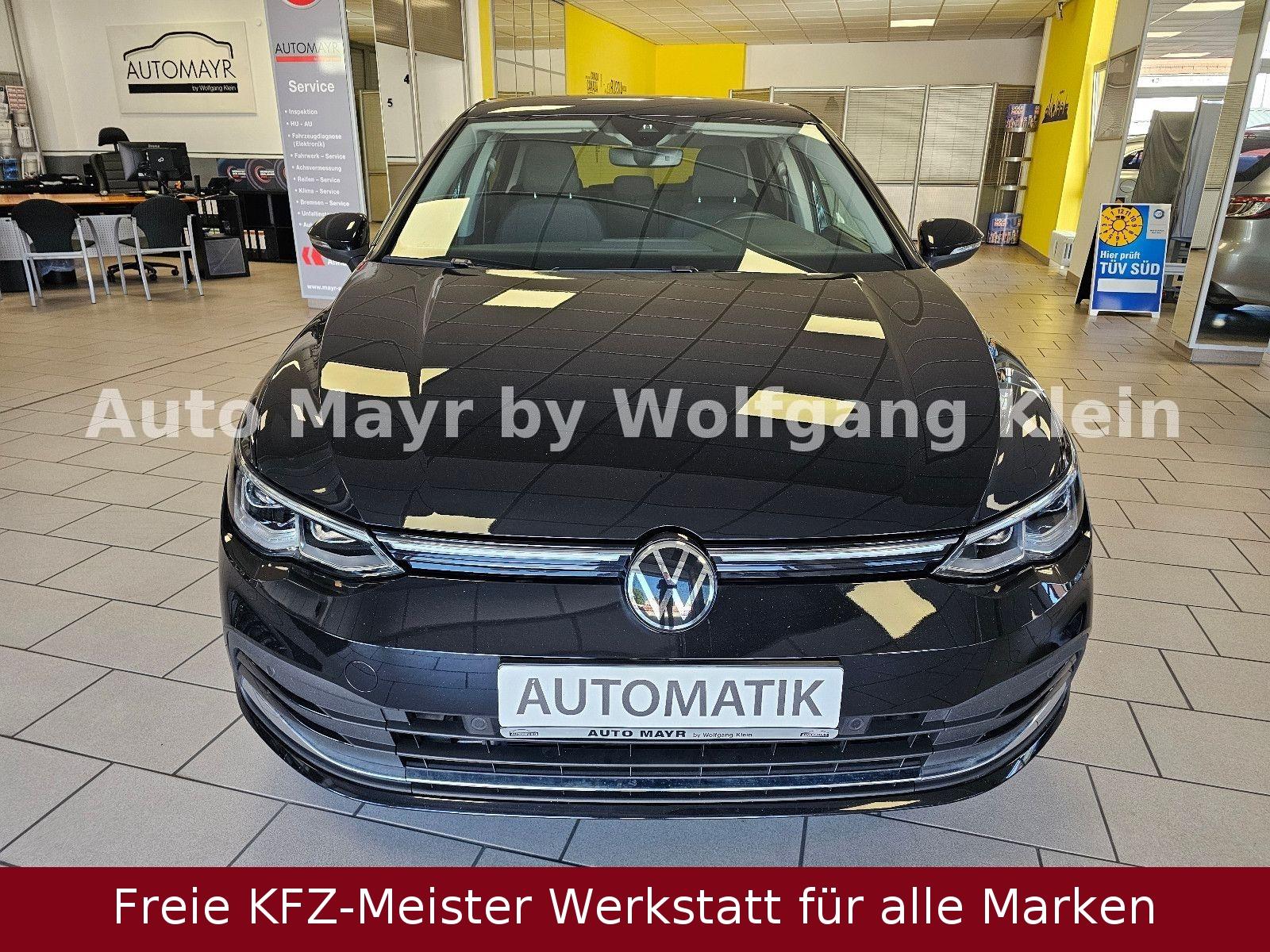 Volkswagen Golf VIII 2.0 TDI Active, LED, ACC, Sport, Navi