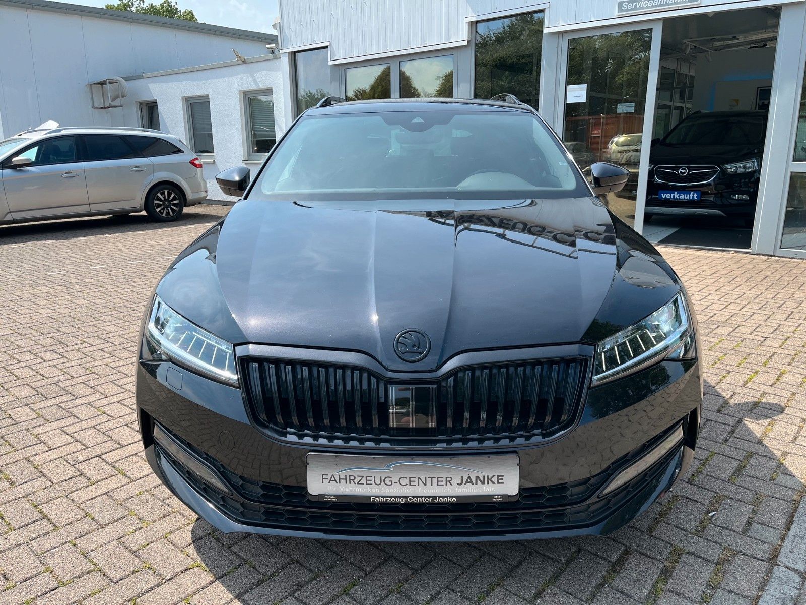 Skoda Superb Combi Sportline 4x4 +Standheizung/AHK+ foto 3