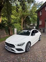 Mercedes-Benz CLA 220 4MATIC DCT-AMG Line | Pano | Distronic  - gebrauchte Mercedes-Benz CLA 220 aus dem Jahr 2020