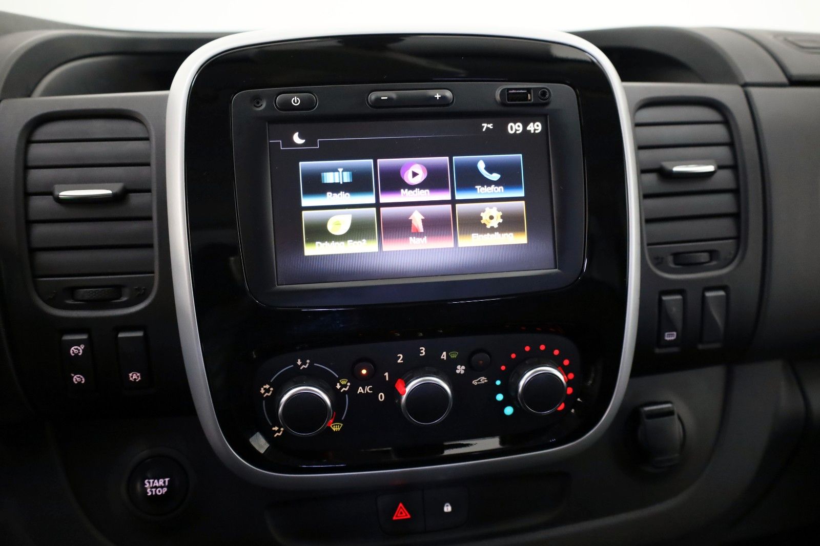 Fahrzeugabbildung Renault Trafic Kasten L2H1 3,0t Komfort Navi,Kamera,AHK