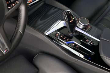 BMW 540d xDrive Touring M SPORT PRO Topausstattung