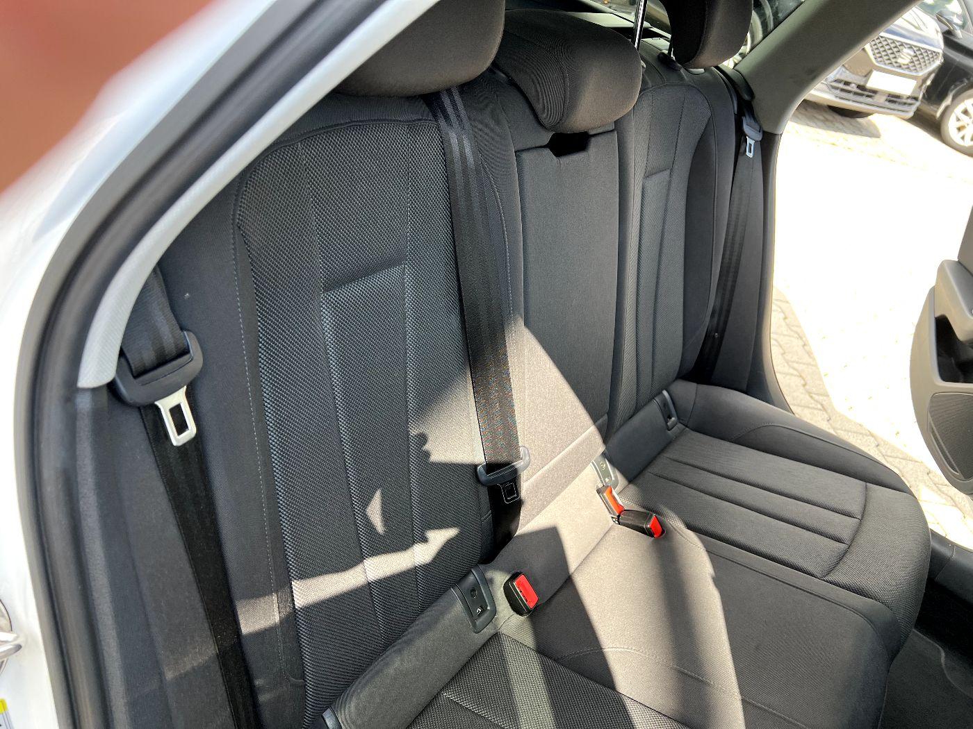 Audi A4 Avant 35 TDI Advanced *LED Navi Sitzh. PDC*, миниатюра 17
