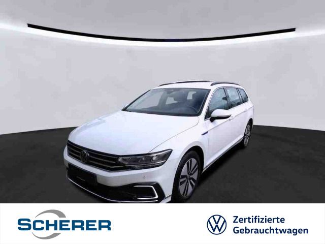 Volkswagen Passat Variant 1.4 TSI DSG GTE LED NAVI RFK ACC