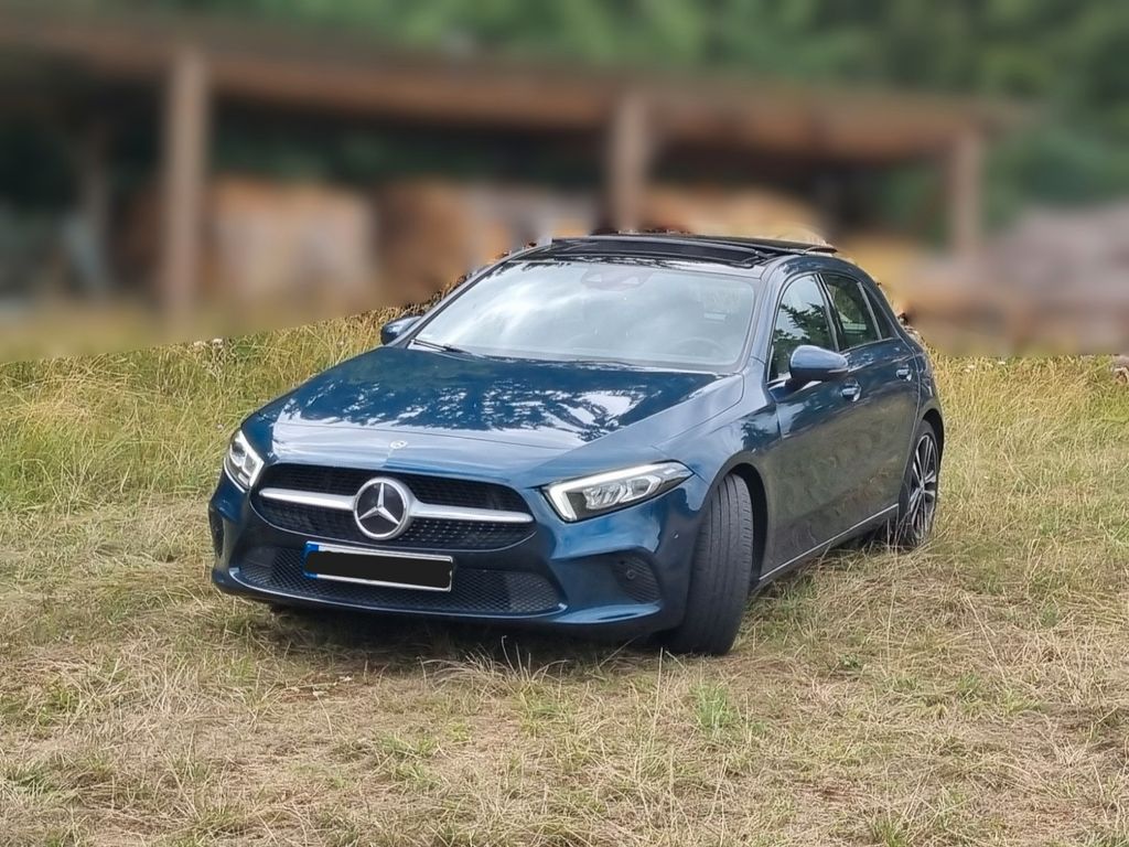 Image of Mercedes-Benz A 220