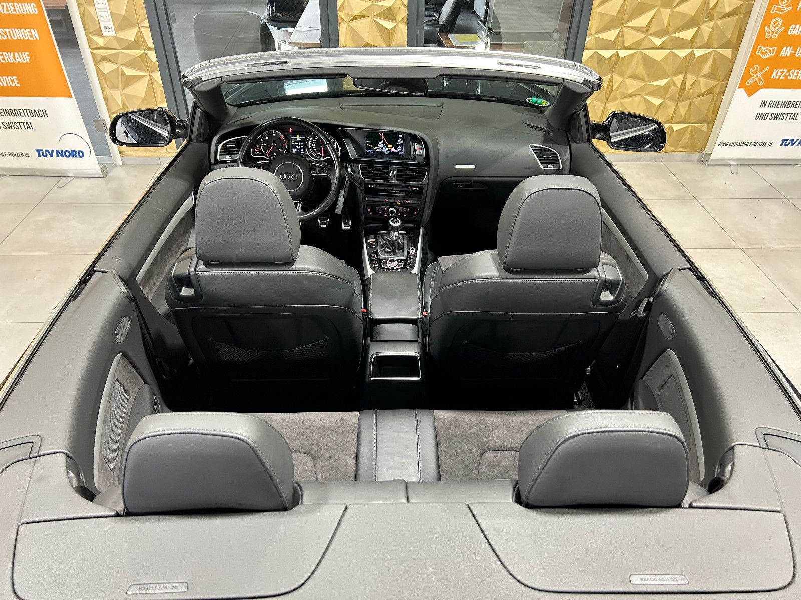 Fahrzeugabbildung Audi A5 Cabriolet 2.0 TDI  quattro/NAVI/PDC/SHZ/KLIMA
