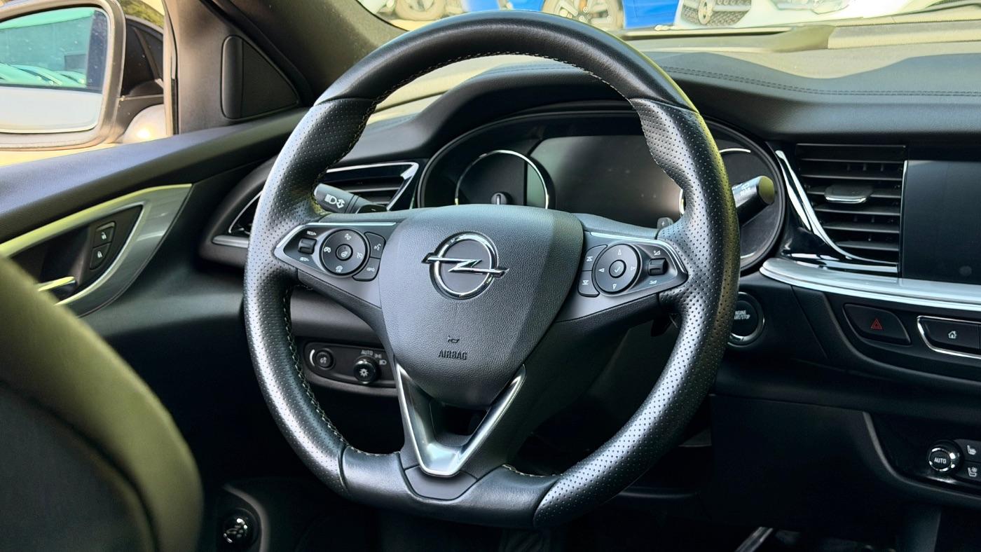 Opel Insignia ST GSi 2.0 inkl. Inspektonspaket BigDea