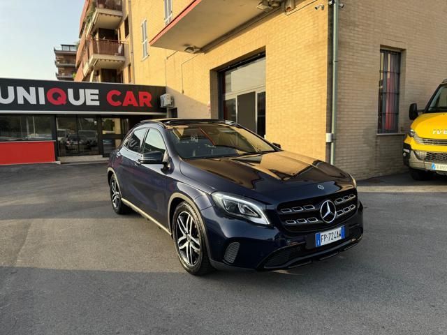 Mercedes-Benz MERCEDES-BENZ GLA 180 d Automatic Sport