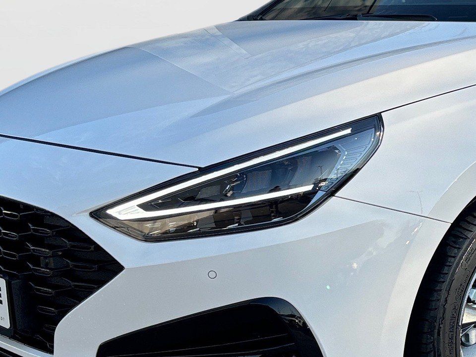 Fahrzeugabbildung Hyundai i30 1.0T 100PS DCT ADVANTAGE Plus-Paket