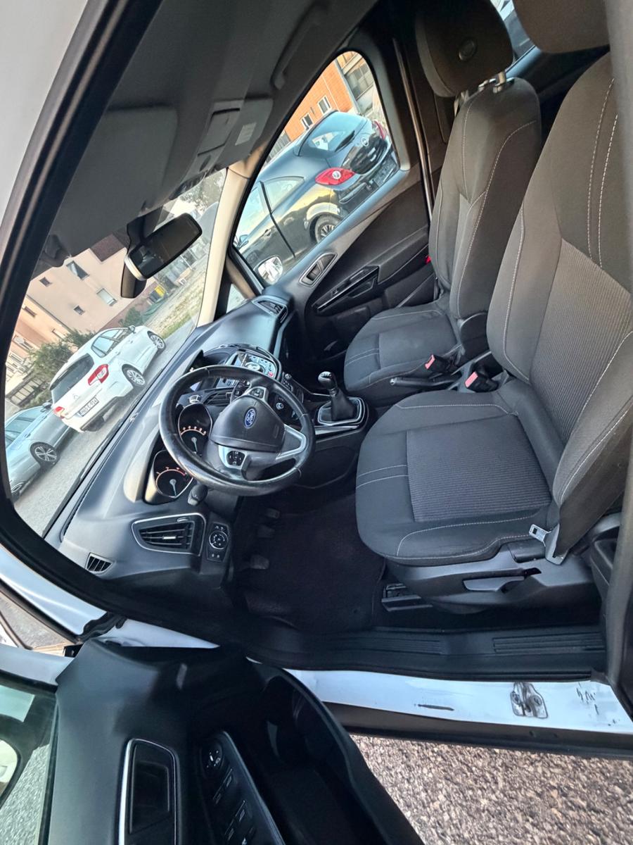 Ford B-MAX 2012 — photo 12