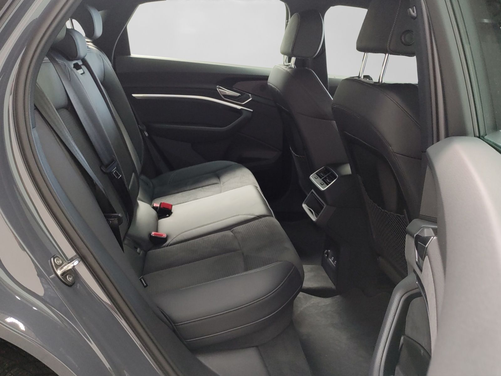 Audi Q8 e-tron - Bild 7