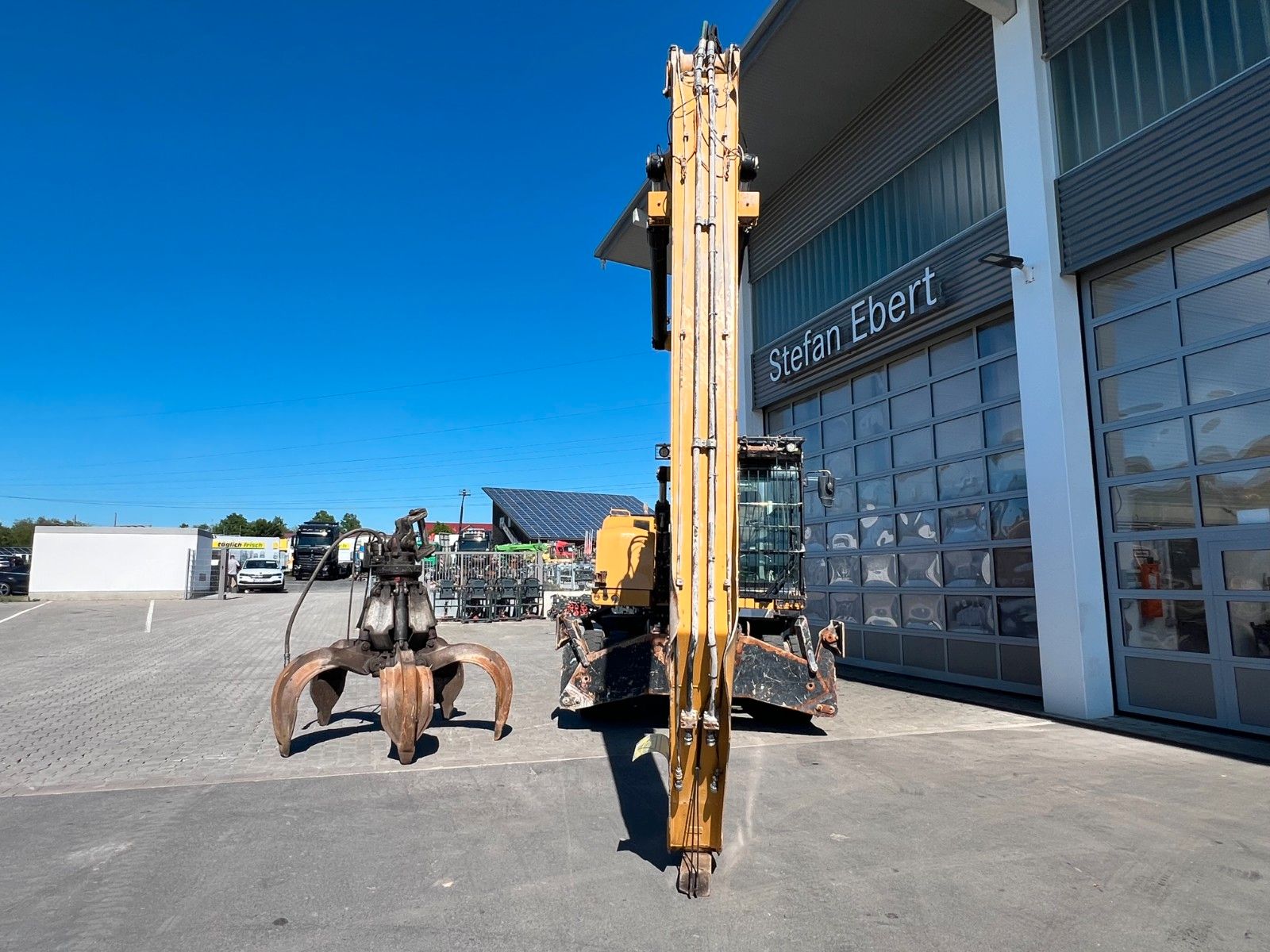 Fahrzeugabbildung CAT MH3024 / Schrottgreifer / 2019 / 9.082h