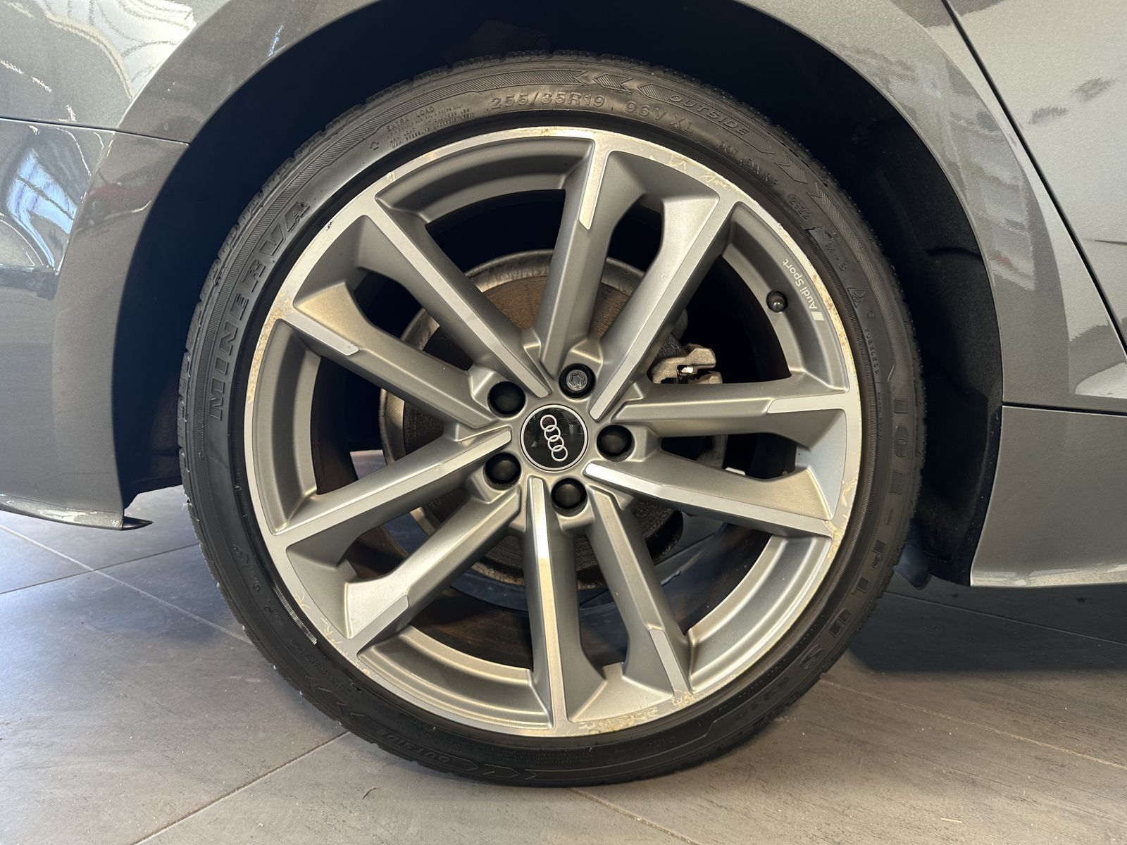 Fahrzeugabbildung Audi A5 SpB 40 TFSI S-Line Black NAV+MATRIX+VCOCK+KAM