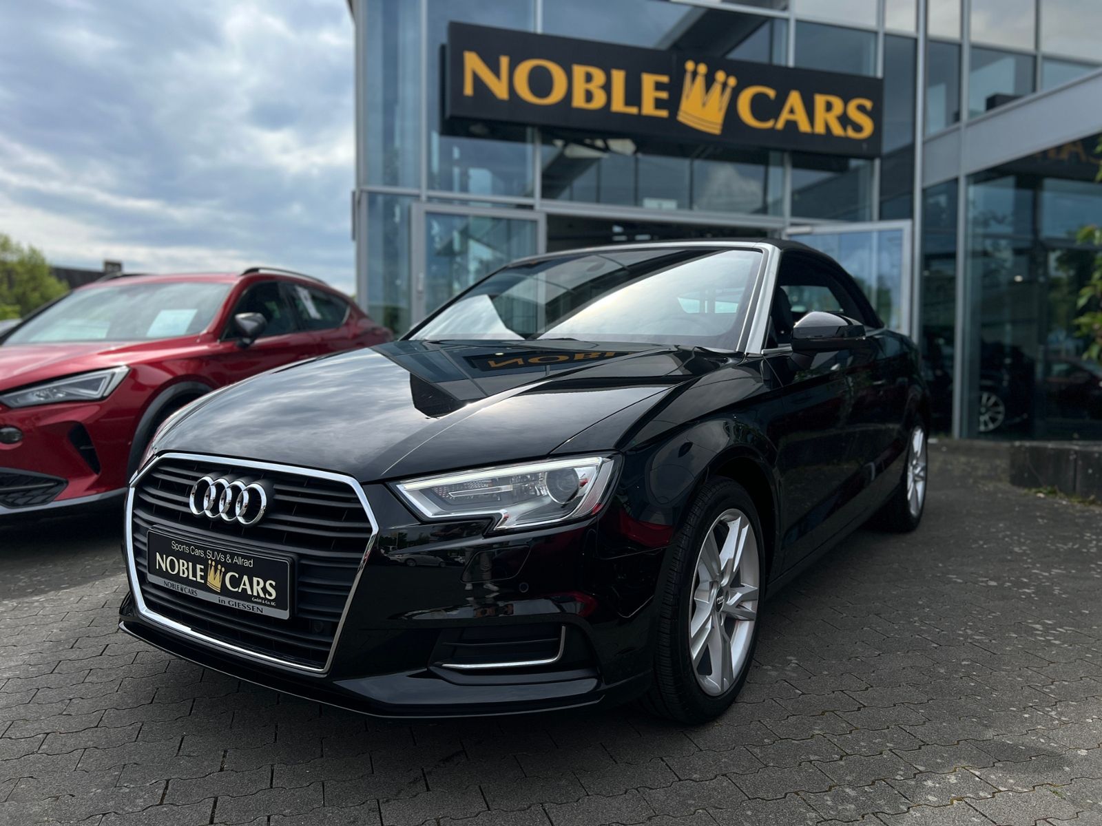 Fahrzeugabbildung Audi A3 Cabriolet  design 35 TFSI S tronic NAVI GRA S