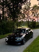 BMW 320d Aut. Lim G20 ADVANTAGE H&K Winterpaket - BMW 320: Standheizung