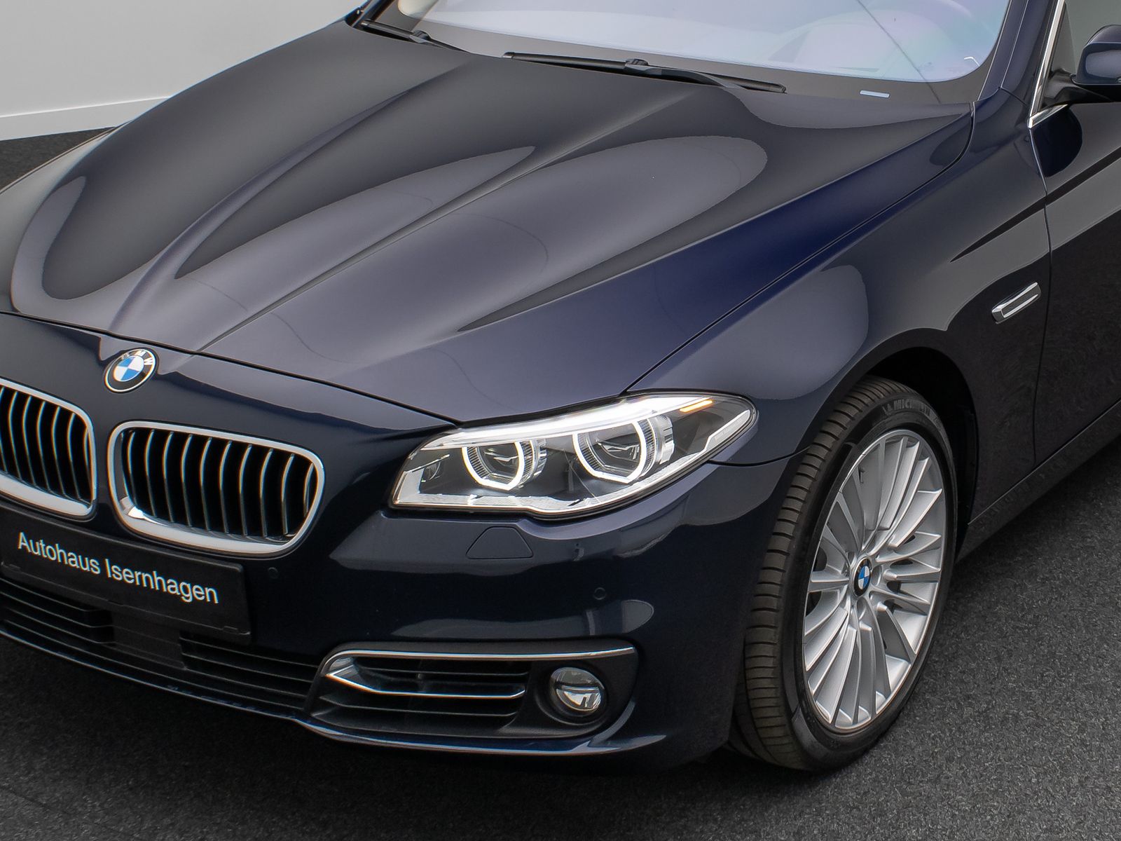 Fahrzeugabbildung BMW 535i Luxury Line HUD Memory ACC NaviPro Komfort