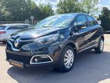Renault Captur 90 PS Euro5 Steuerkette neu + TÜV neu - Renault Captur: Van