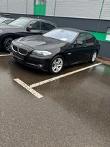 BMW 525d  Vollausstattung  3.0 Motor - BMW 525 aus 2010: 525d