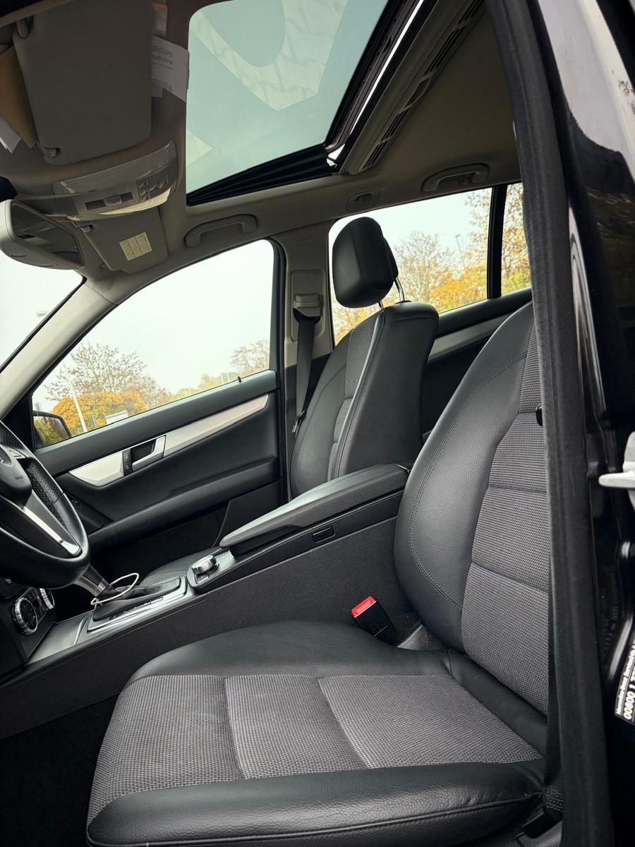 Mercedes-Benz C220 2013 — photo 14
