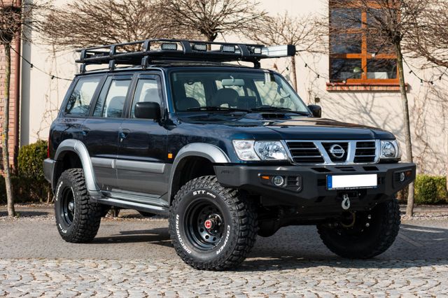 Nissan Patrol GU3 Gründ restauriert ! Absolutes Vie NEU